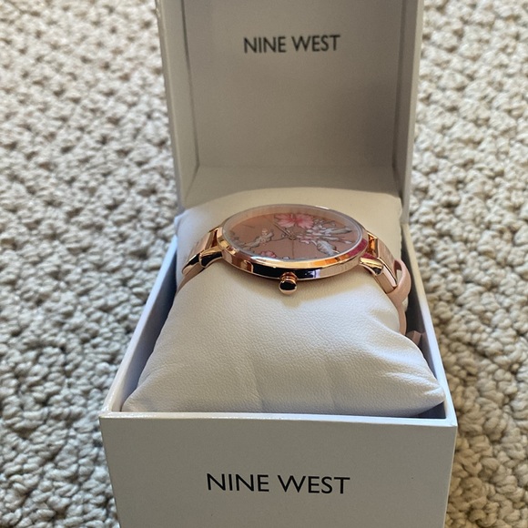 Nine West Women’s Watch - Picture 3 of 3